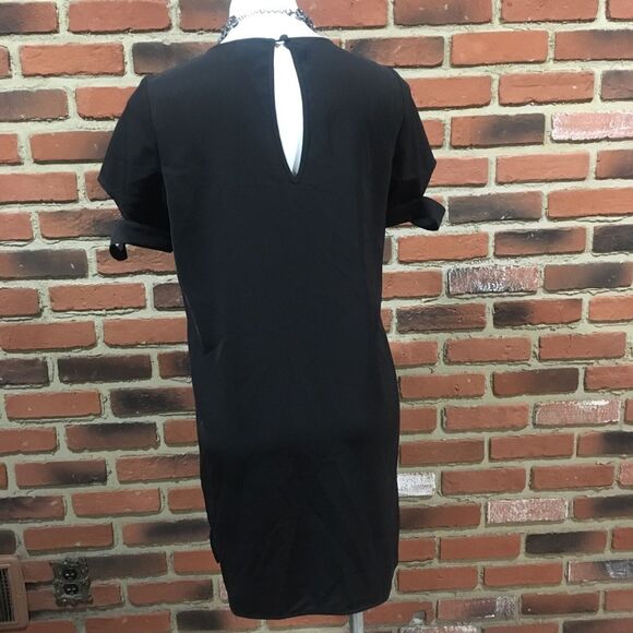 TOBI black shift dress Sz M Short Sleeve Little Black Dress - Picture 5 of 8
